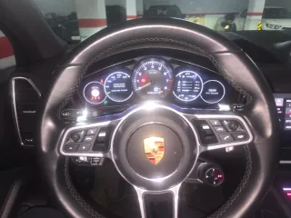 Porsche Cayenne 2021