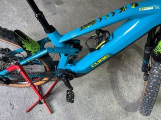 Bicicleta Eléctrica Cube Stereo 140 HPC