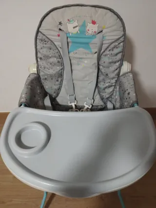 Trona Tuc Tuc portátil gris estrellas