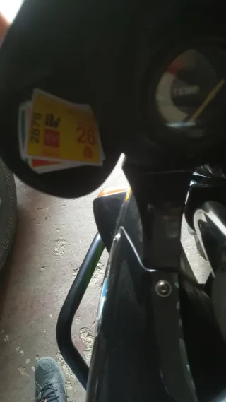 Cambio Vendo BMW F650 FUNDURO TRAIL 96 válida A2