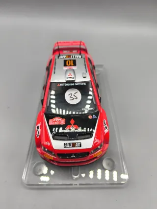 Scalextric Mitsubishi Lancer Evo VIII Rally