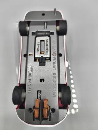 Mitsubishi Lancer Evo VII Scalextric