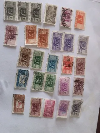 Francobolli posta pneumatico Italia usati