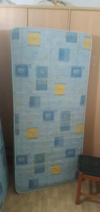 2 Colchones 90x190 buen estado