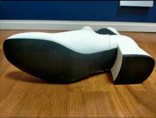 Botines blancos nuevos talla 37