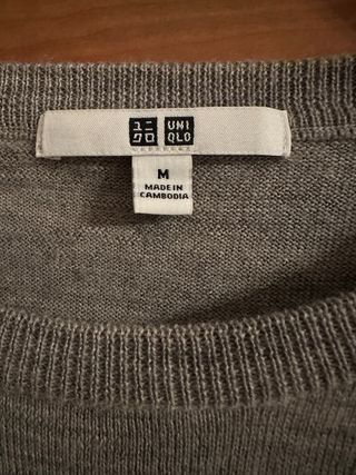 Jersey lana merino Uniqlo gris
