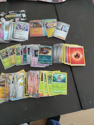 Lote Cartas Pokémon TCG Originales 180 cartas