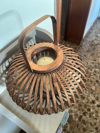 Farolillo de bambú con vela