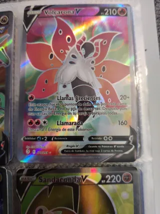Cartas Pokémon V - Rayquaza, Volcarona, Toxtricity