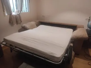 Sofá Cama Beige y Sillón Relax