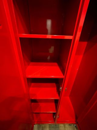 Guardaroba Loft Rosso ottimo stato