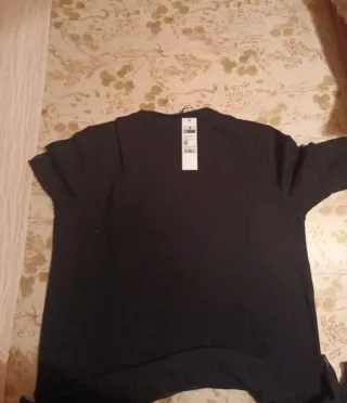 Maglietta Sisley donna nera maniche corte