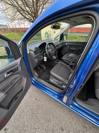 Volkswagen Caddy 2015