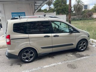 Ford Tourneo Courier 2016