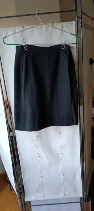 Traje Falda y Chaqueta Mango Gris oscuro