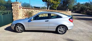 Mercedes-Benz Clase C 200 Kompressor Sportcoupe