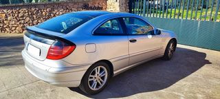 Mercedes-Benz Clase C 200 Kompressor Sportcoupe