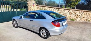Mercedes-Benz Clase C 200 Kompressor Sportcoupe