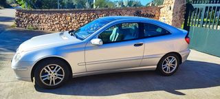 Mercedes-Benz Clase C 200 Kompressor Sportcoupe