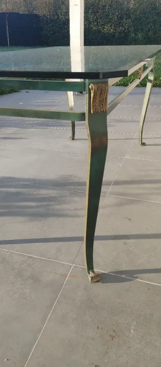 Mesa de jardín hierro y cristal