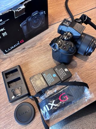 Camara Panasonic Lumix G80 + 25mm 1.7