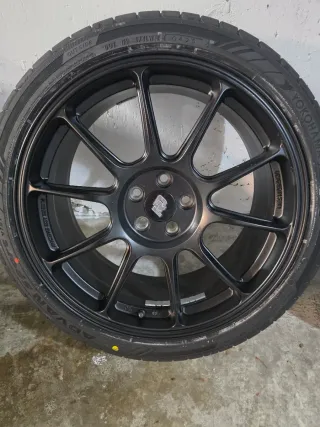 Llantas Racing Division VR5