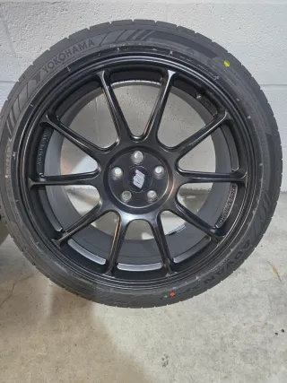 Llantas Racing Division VR5