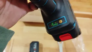 NUEVA! Radial 125mm velocidad regulable 2 baterías