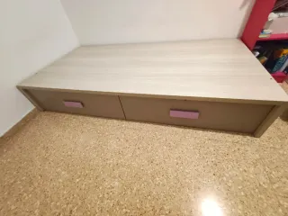 Cama infantil tatami con cajones