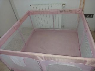 Parque infantil rosa