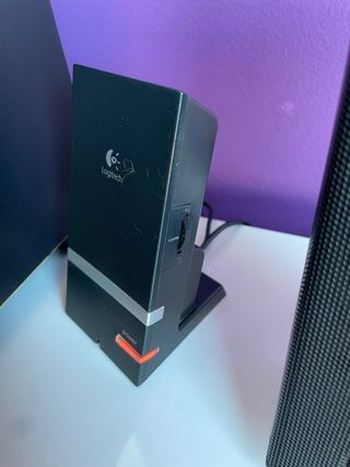 Altavoces Logitech con amplificador