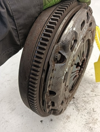 KIT EMBRAGUE SEAT LEON (1P1) BXE 03G141025N