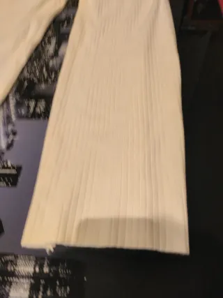 Pantalón crema elástico T. 42-48