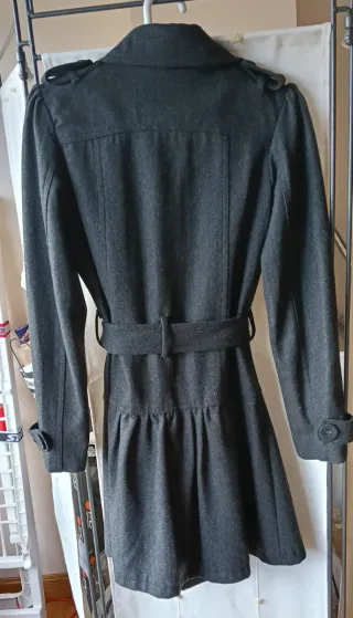 Abrigo paño entallado gris marengo