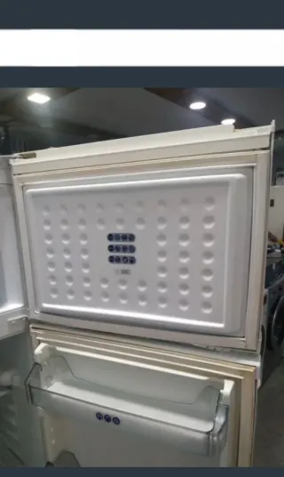 Nevera Whirlpool 2 Puertas 160x54cm