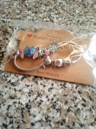 Pulseira com Pingentes Disney Stitch e Amigos