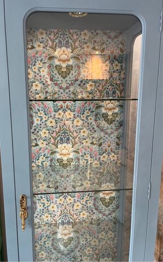 Vetrina antica in legno