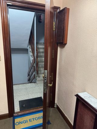 Puerta de entrada Madera Maciza sapelli