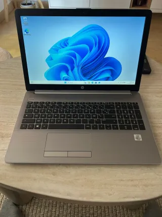 Portatil hp a estrenar