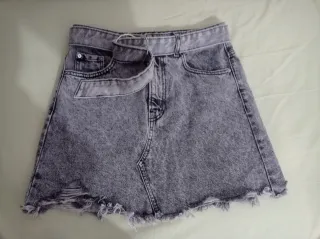 Falda vaquera Bershka