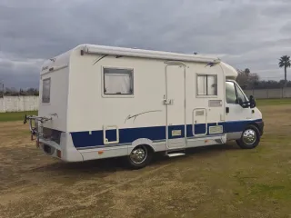 Autocaravana perfilada 2003