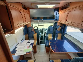 Autocaravana capuchina 2004