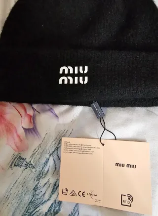 Miu Miu Berretto Lana Nero
