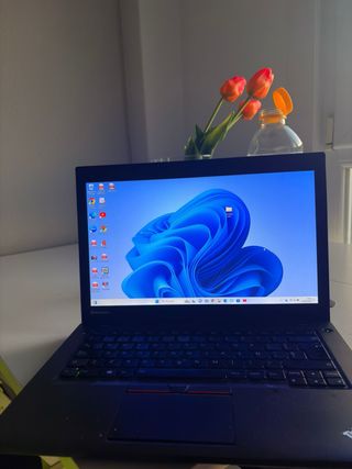 Portátil Lenovo Negro