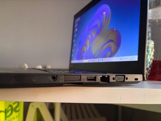 Portátil Lenovo Negro