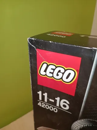 Lego Technic 42000 Grand Prix Racer