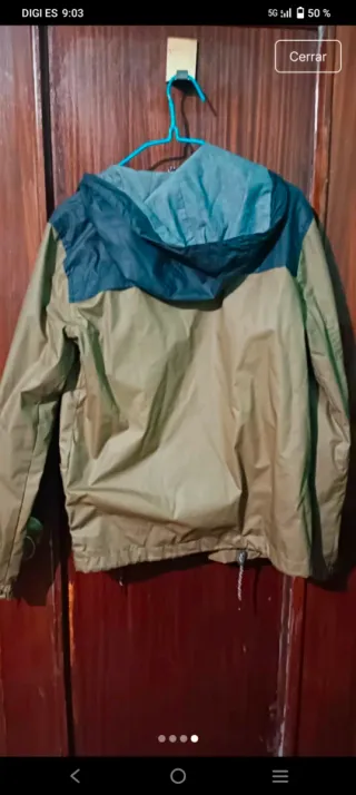 CAZADORA IMPERMEABLE