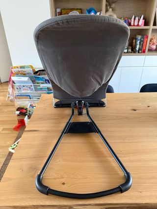 Hamaca Babybjorn gris como nueva