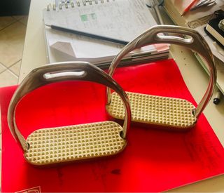 Staffe da equitazione robuste