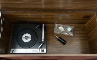 Mueble Radio Tocadiscos Vintage Madera